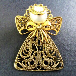 GOLD TONE BROOCH PIN FILIGREE ANGEL (BR31)